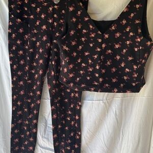 Cabi Lean Leggings and matching Lean Tank Size Small